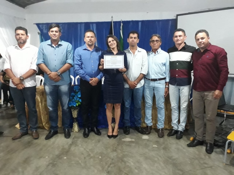 Câmara de Cabaceiras realiza Sessão Especial em homenagem aos 50 anos da Escola In?cio Gomes Meira, do Curral de Baixo
