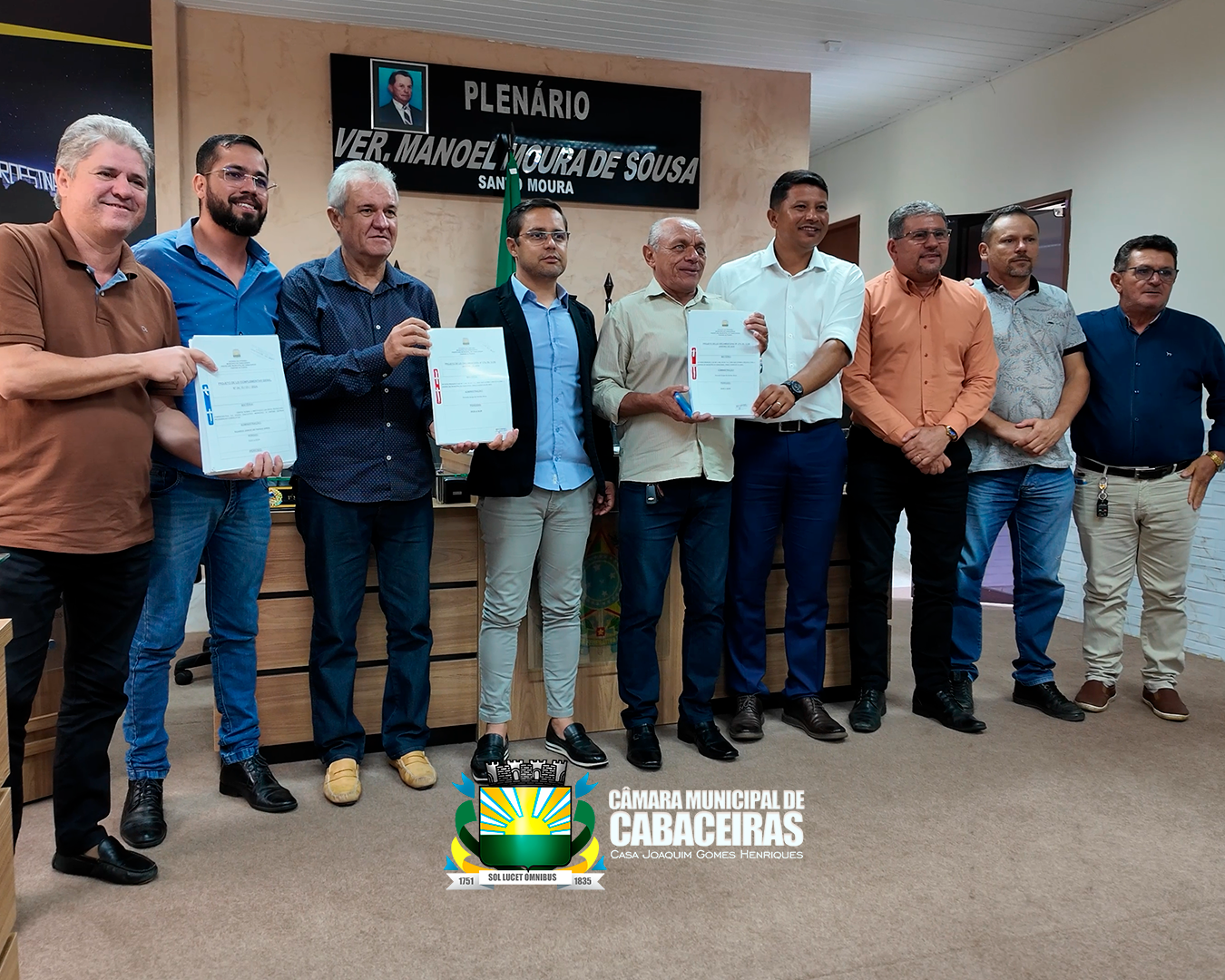 Câmara municipal de Cabaceiras realiza sessão extraordinária para votação de projeto de atualização salarial e mudanças na estrutura administrativa